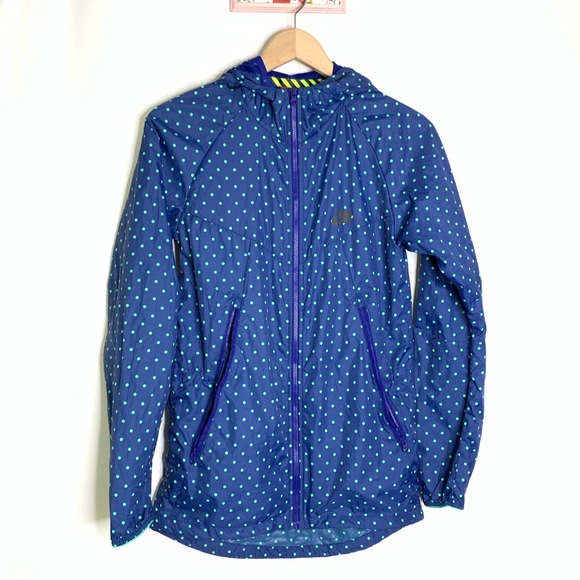 nike polka dot windbreaker